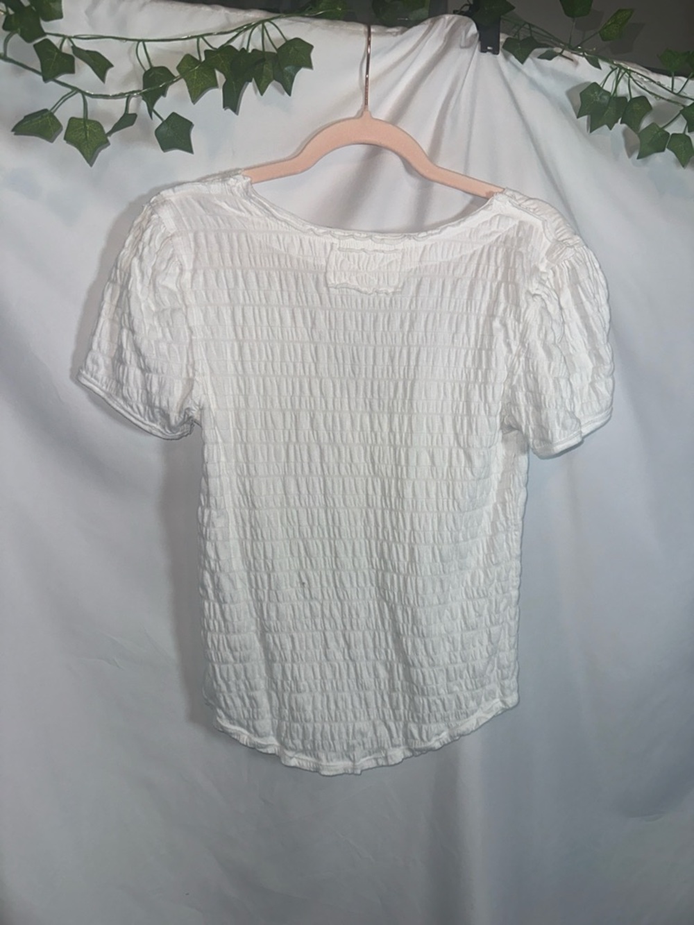 We The Free White Textured V-Neck Tee - Picture 6 of 6